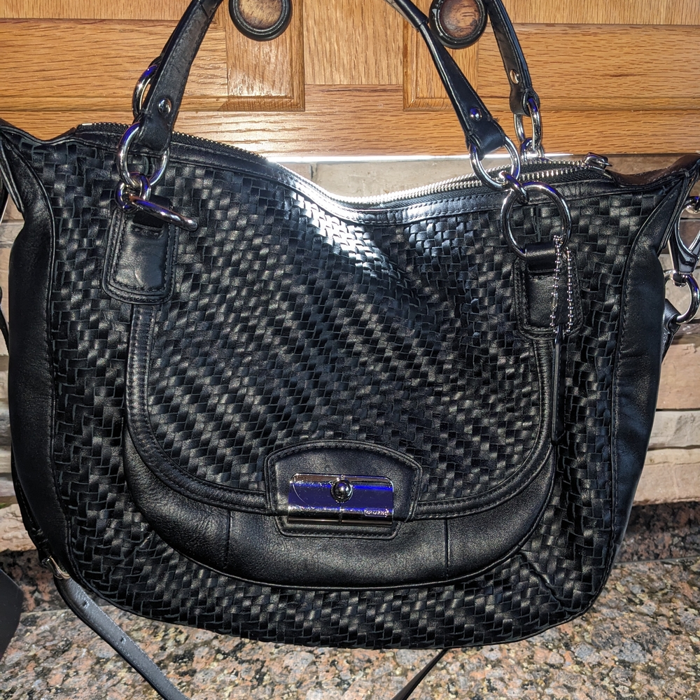 🌺 Retail Store Coach Kristen Woven Black Woven Leather Bag with Silver Accent.
